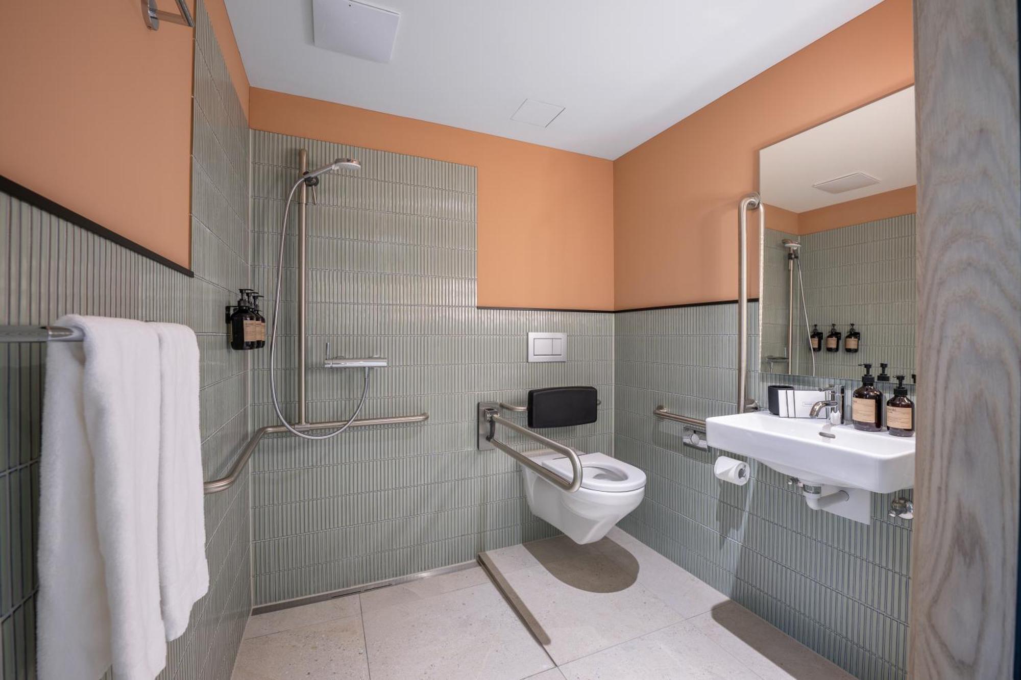 The Yarn Hotel Horgen Ngoại thất bức ảnh